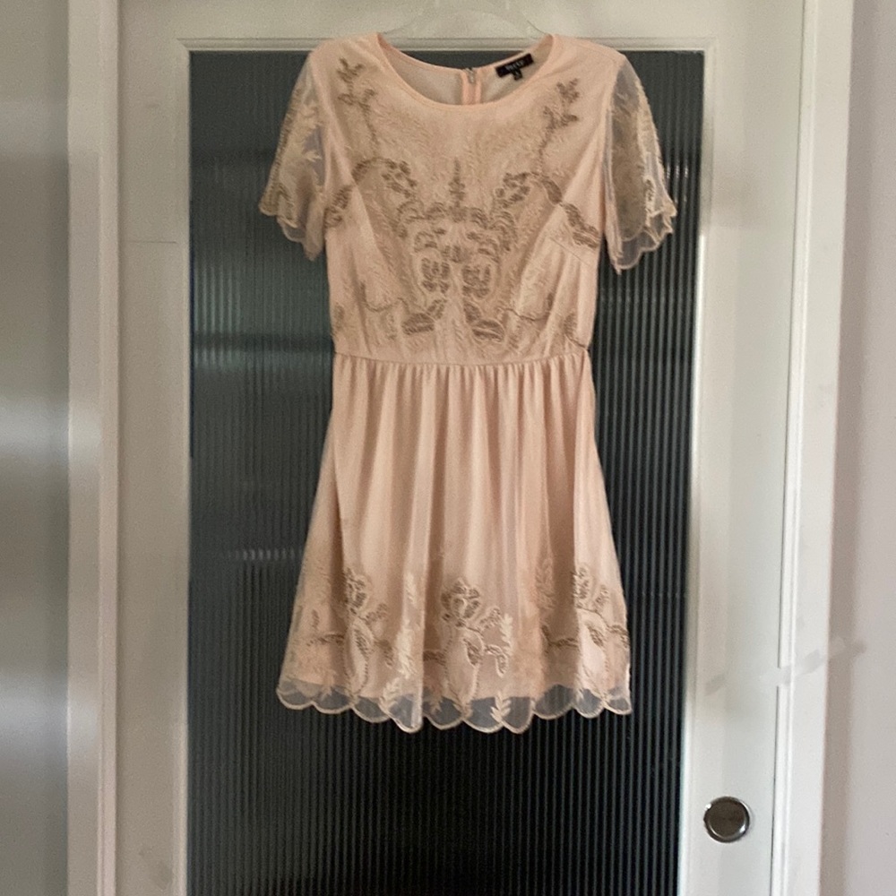 Verty girls party dress